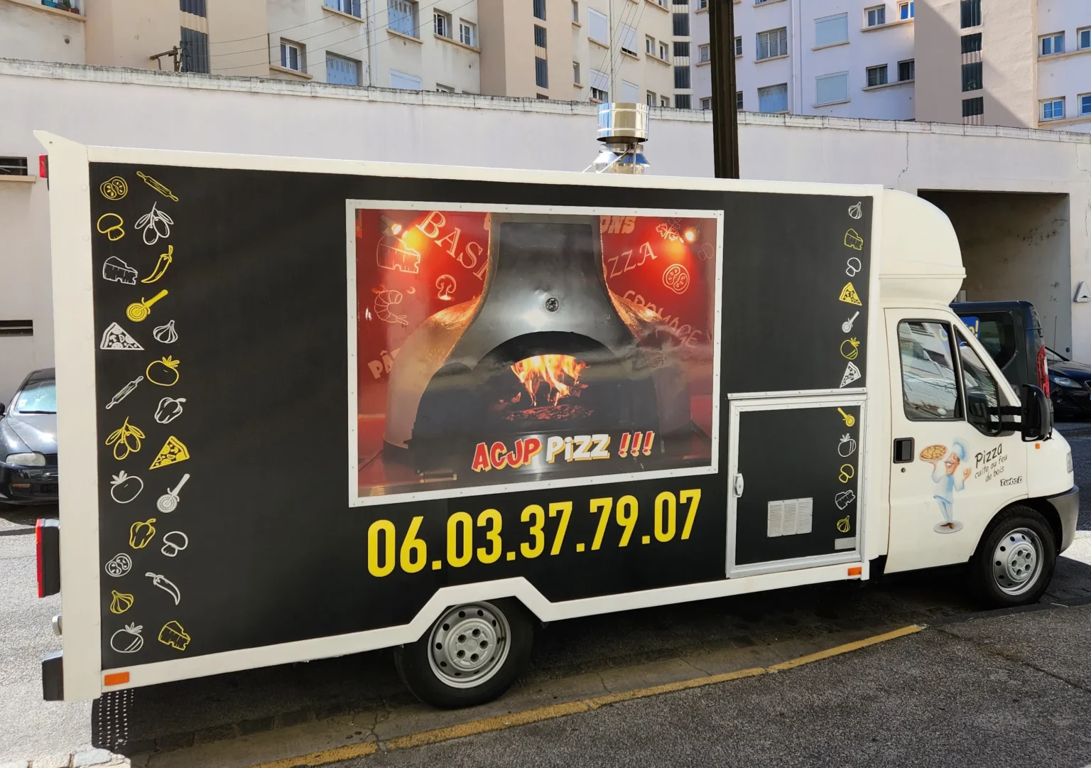 covering camion pizza Touloncovering camion pizza Toulon