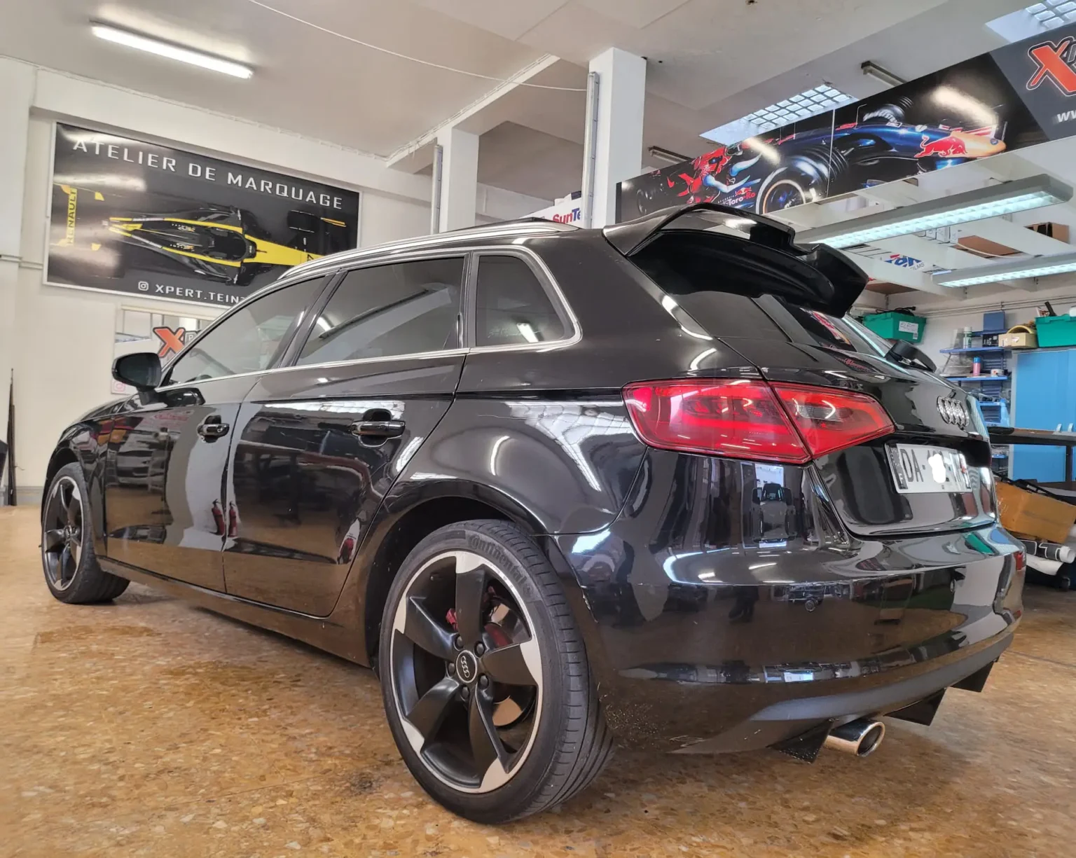 Film solaire Audi vitres teintées voiture 83000